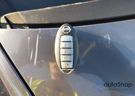 2018 Nissan Rogue Sv z USA, uszkodzony, nr VIN 5N1AT2MV1JC775240